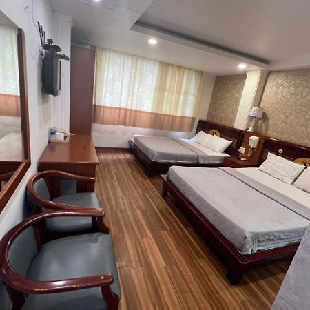 Nouveau Happy Inn - Bến Thành Cidade de Ho Chi Minh Exterior foto